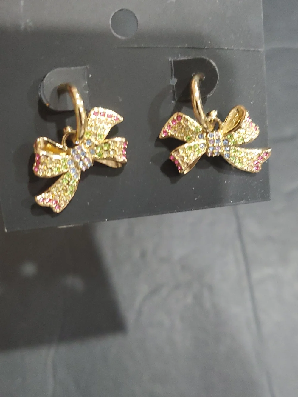 Coach gold tone multicolored pave crystal gemstone bow shape earrings brand new - Picture 2 of 4